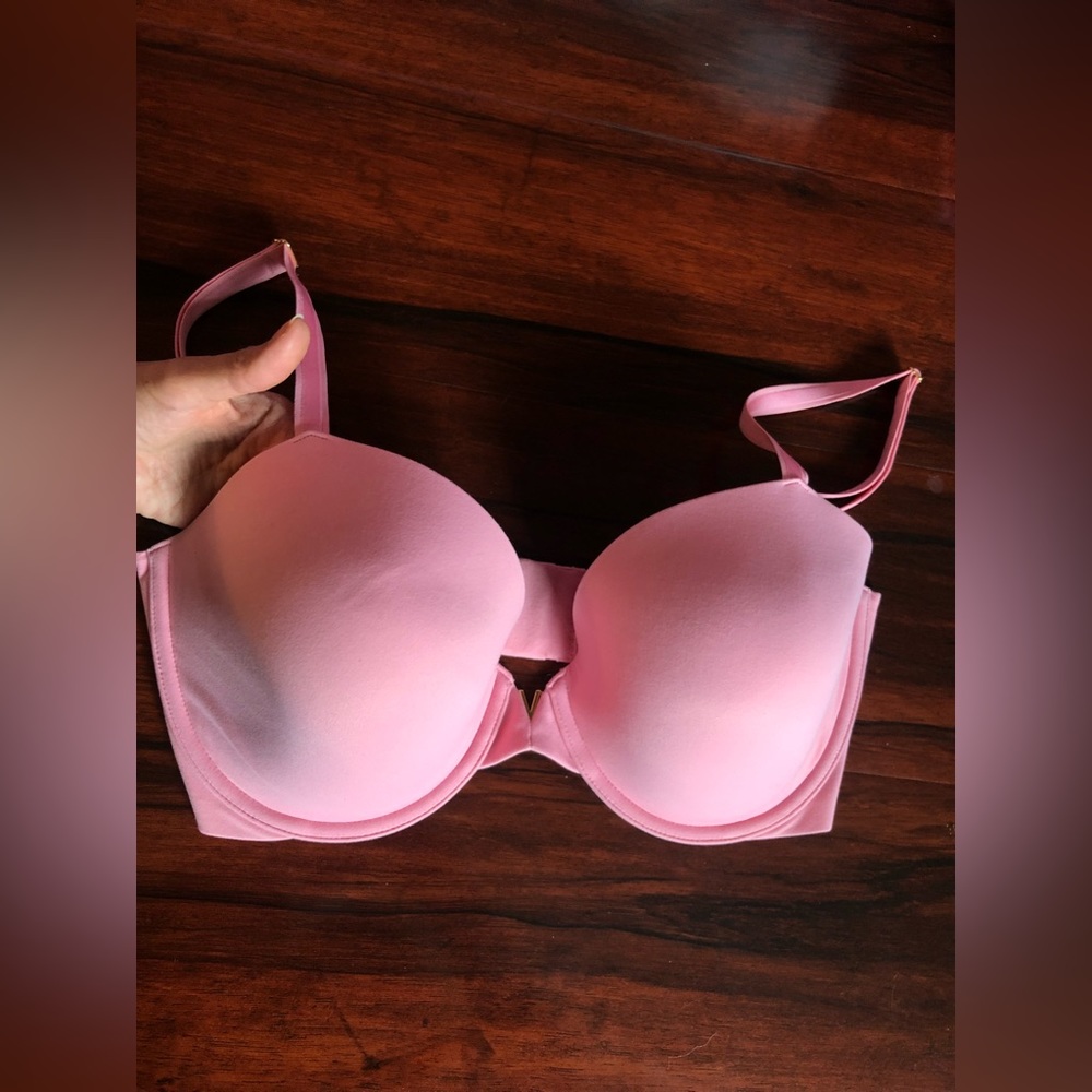 Victoria’s Secret LOVE CLOUD Smooth Lightly Lined Demi Bra in PINK 34DDD